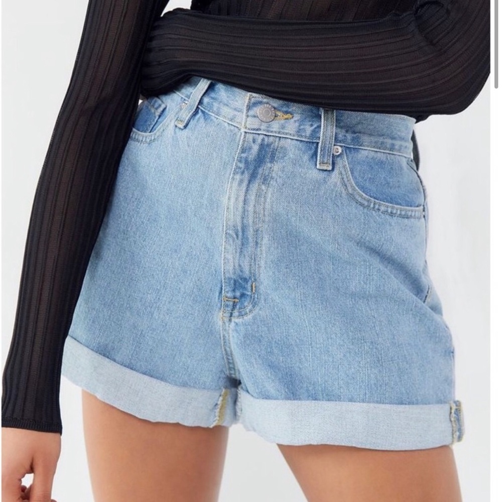 Lee’s vintage high-rise mom jeans